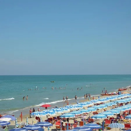 Vela Azzurra Vacanza Lägenhet Silvi Marina
